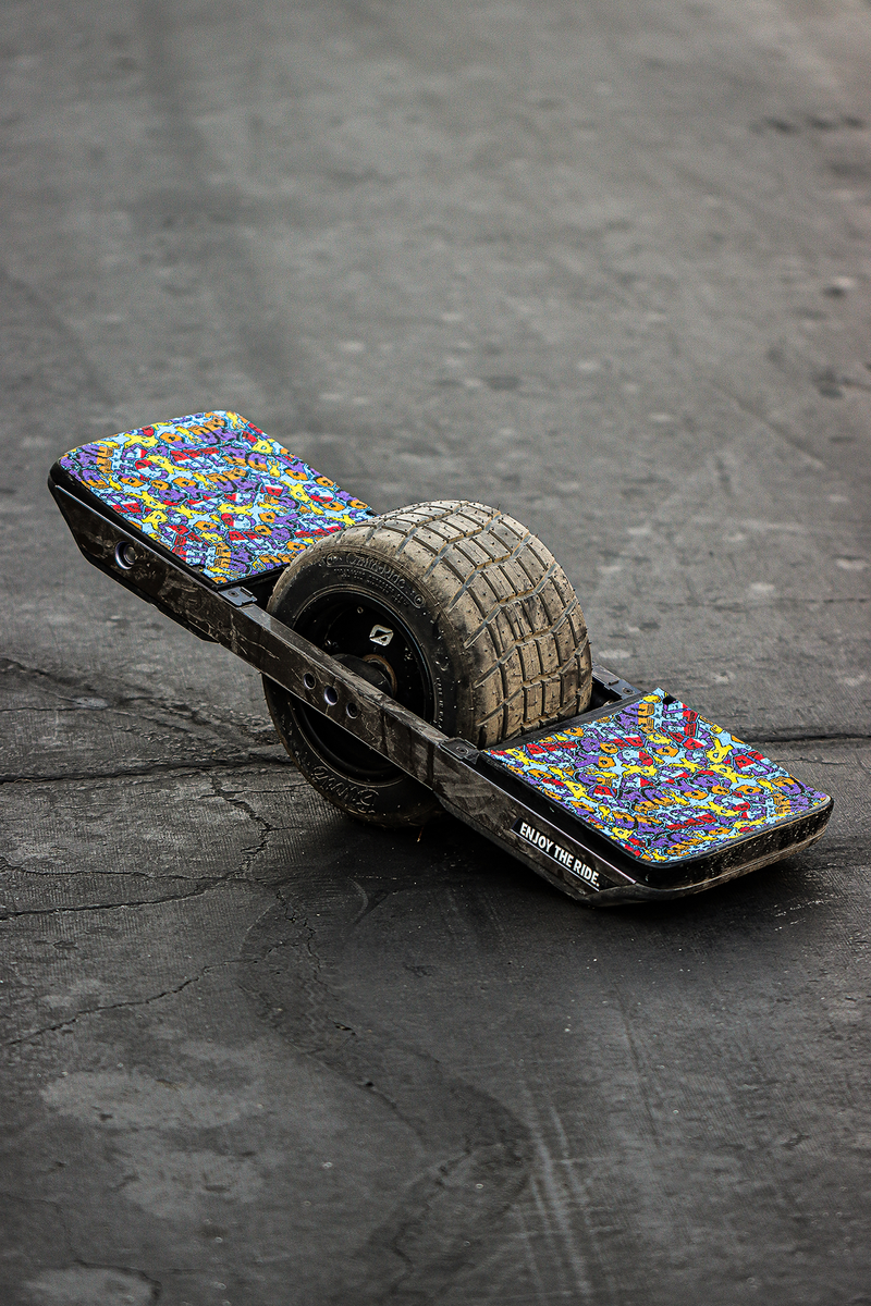 Craft&Ride Grip Tape for Onewheel™ in Graffiti Edition